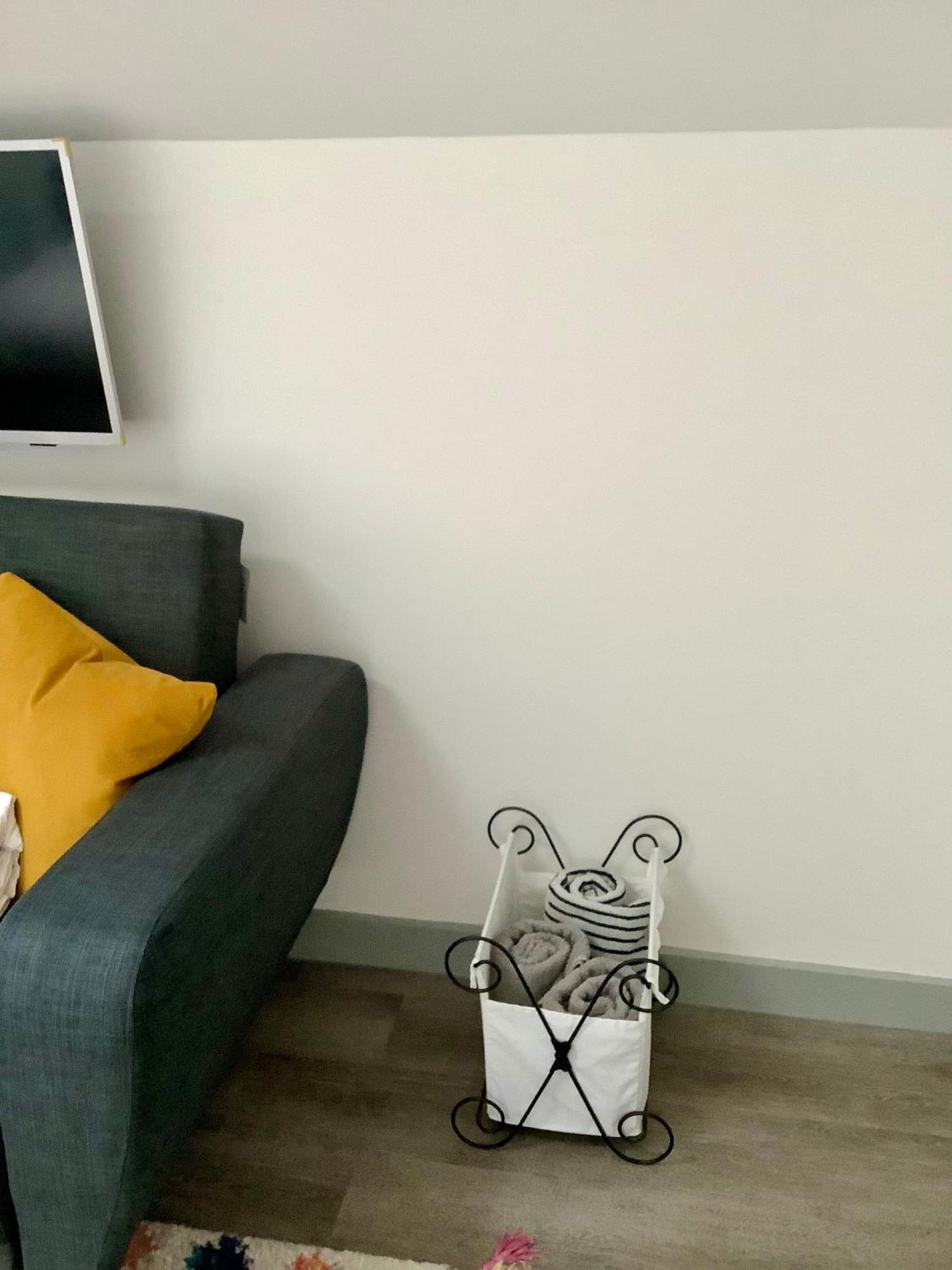 The Roscoe Boutique Apartment *