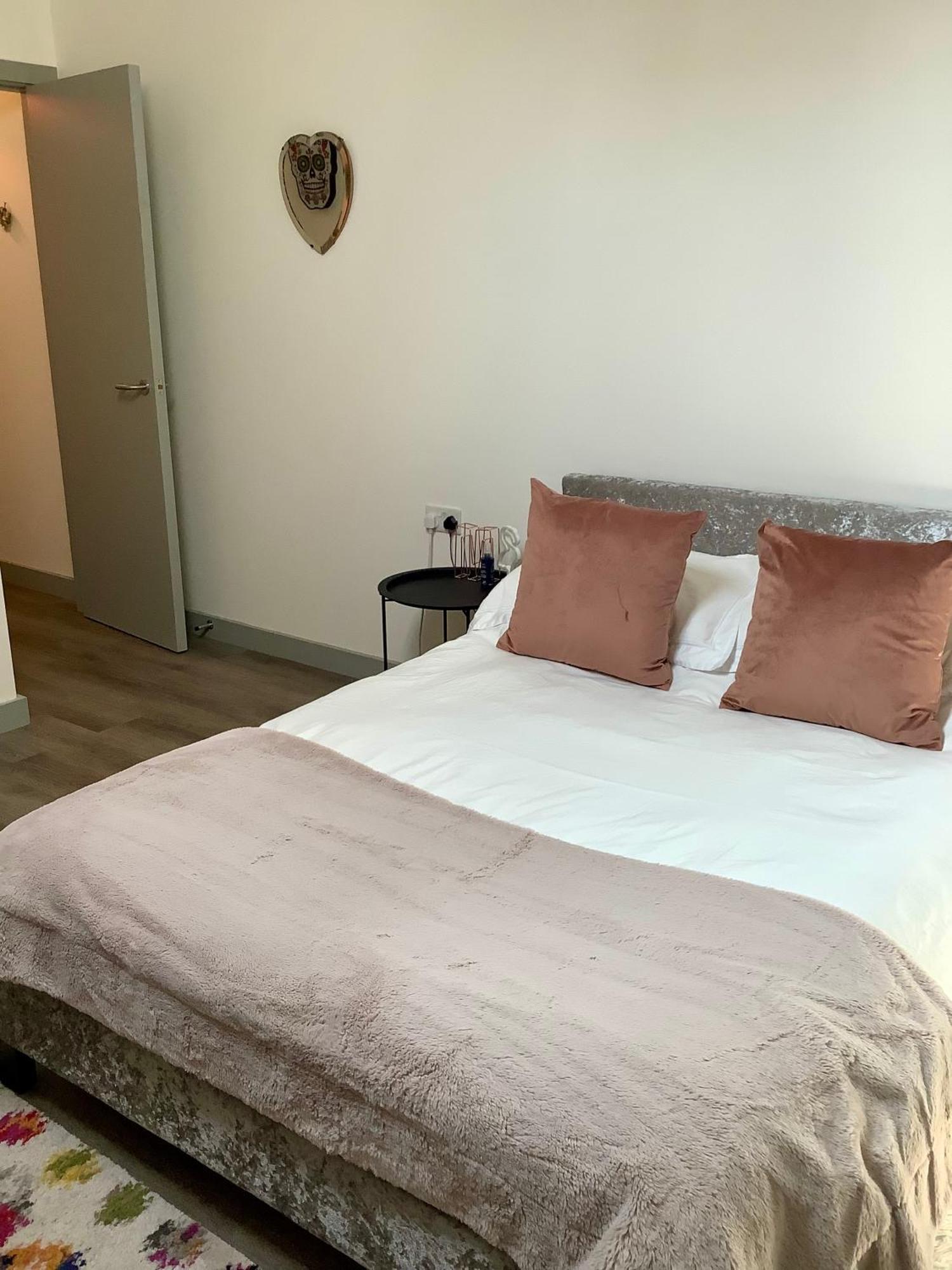 The Roscoe Boutique Apartment *